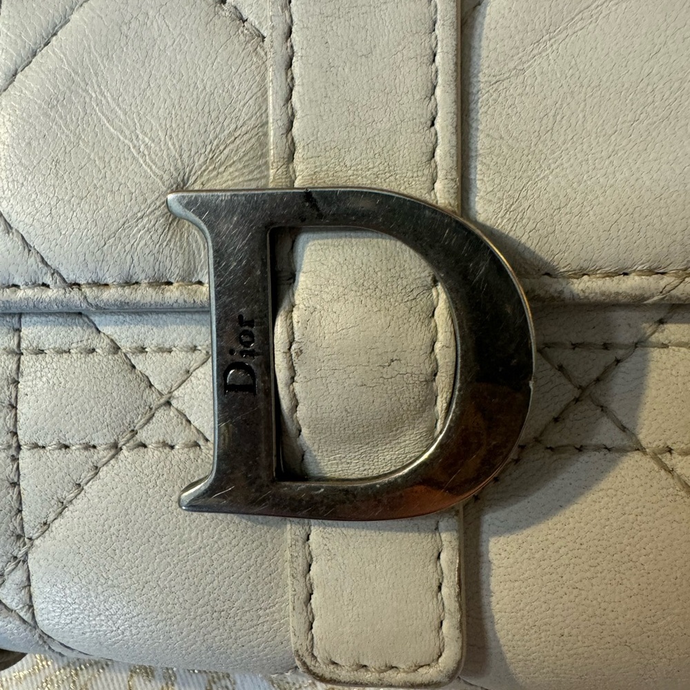 Christian Dior leather quilted wallet - Picture 16 of 16